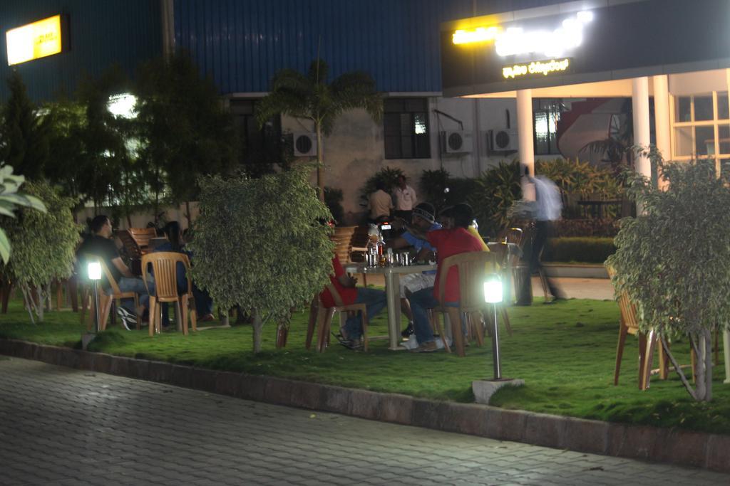 Hotel Kalyani Mysore Extérieur photo